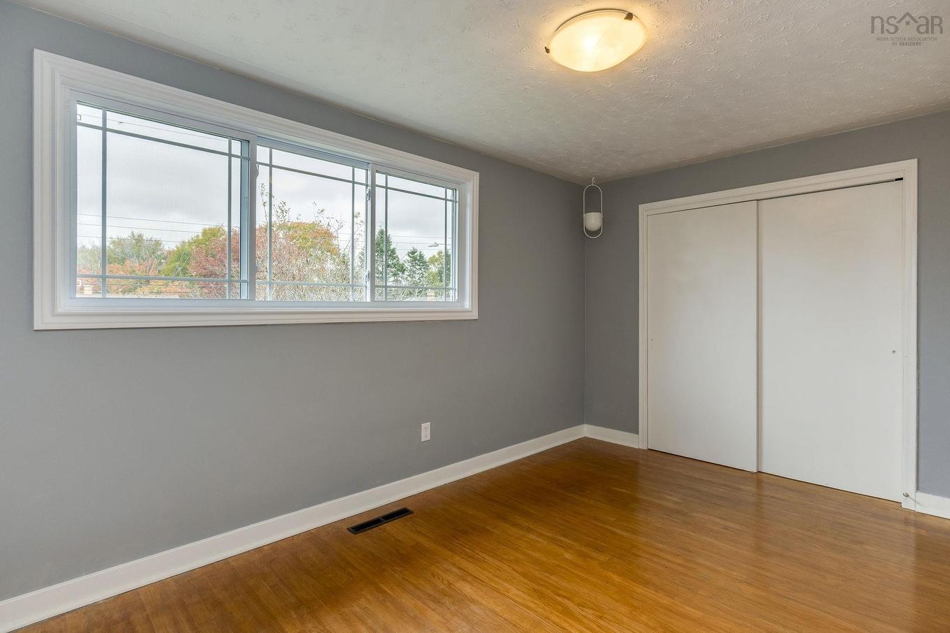 19-19 A Westwood Drive, Dartmouth, NS