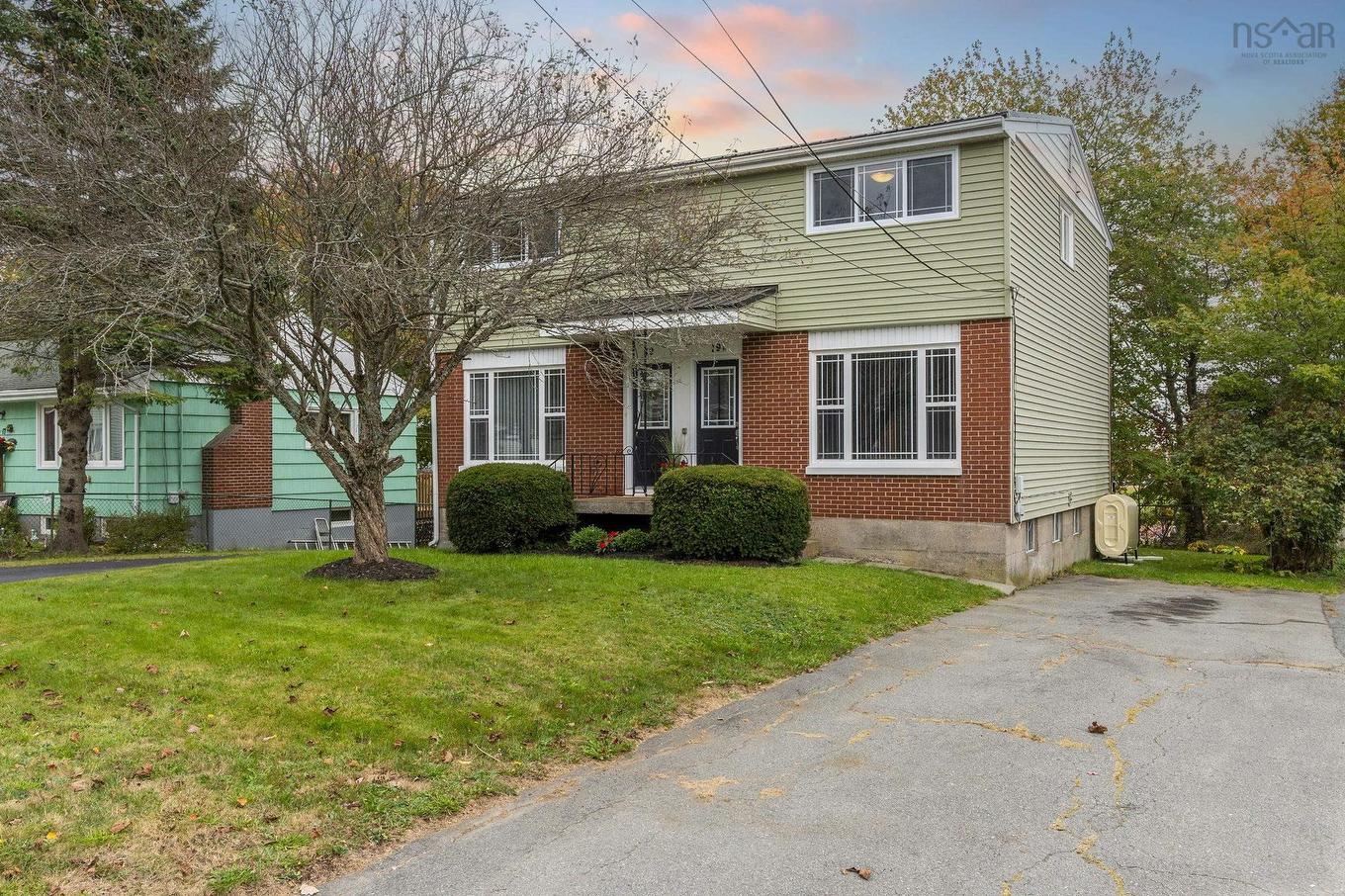 19-19 A Westwood Drive, Dartmouth, NS