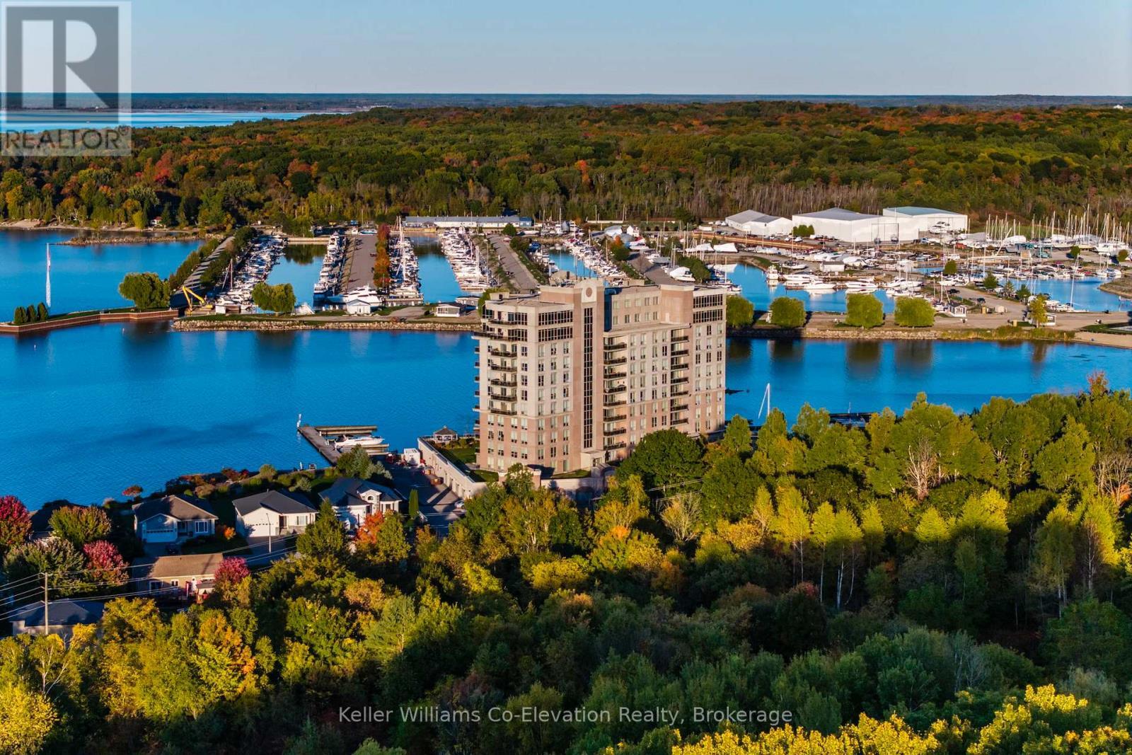 Lph01 - 699 Aberdeen Boulevard, Midland, ON - Outdoor With Body Of Water With View