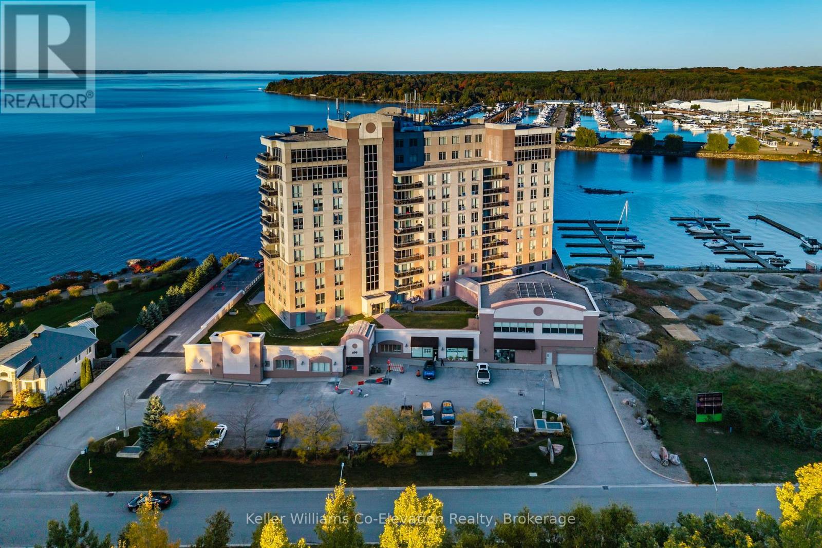 Lph01 - 699 Aberdeen Boulevard, Midland, ON - Outdoor With Body Of Water With View