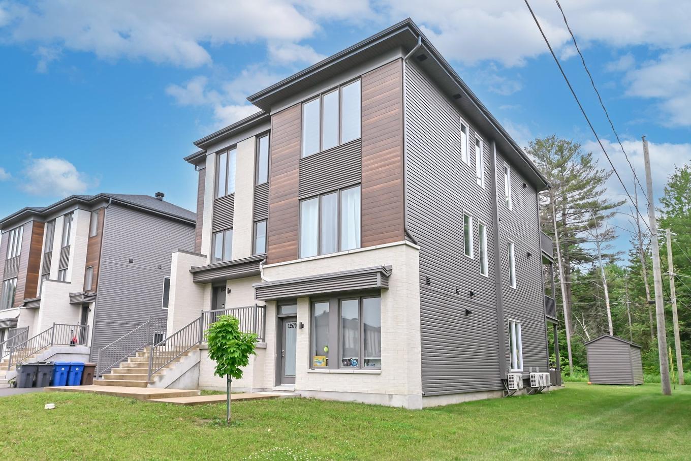 Façade - 13570 - 13574 Rue Du Grenache, Mirabel, QC - Outdoor