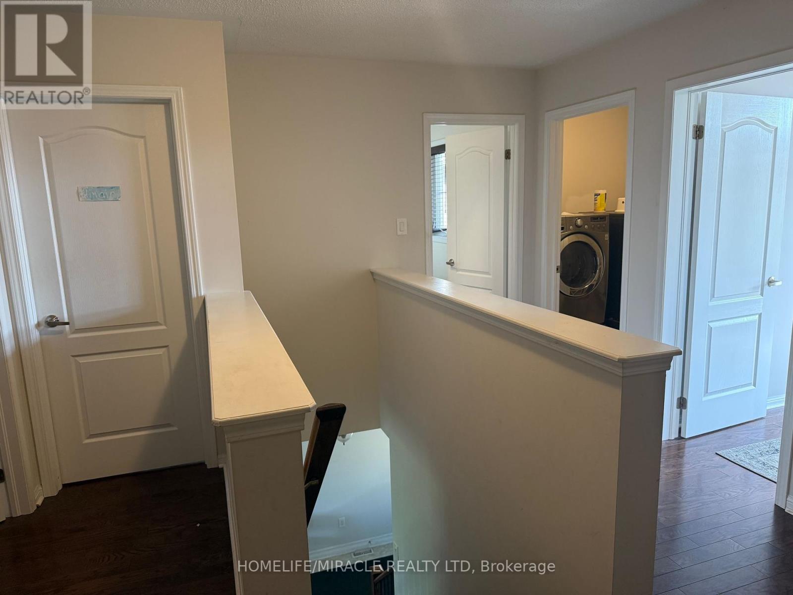 422 Cavanagh Lane, Milton, ON - Indoor Photo Showing Other Room