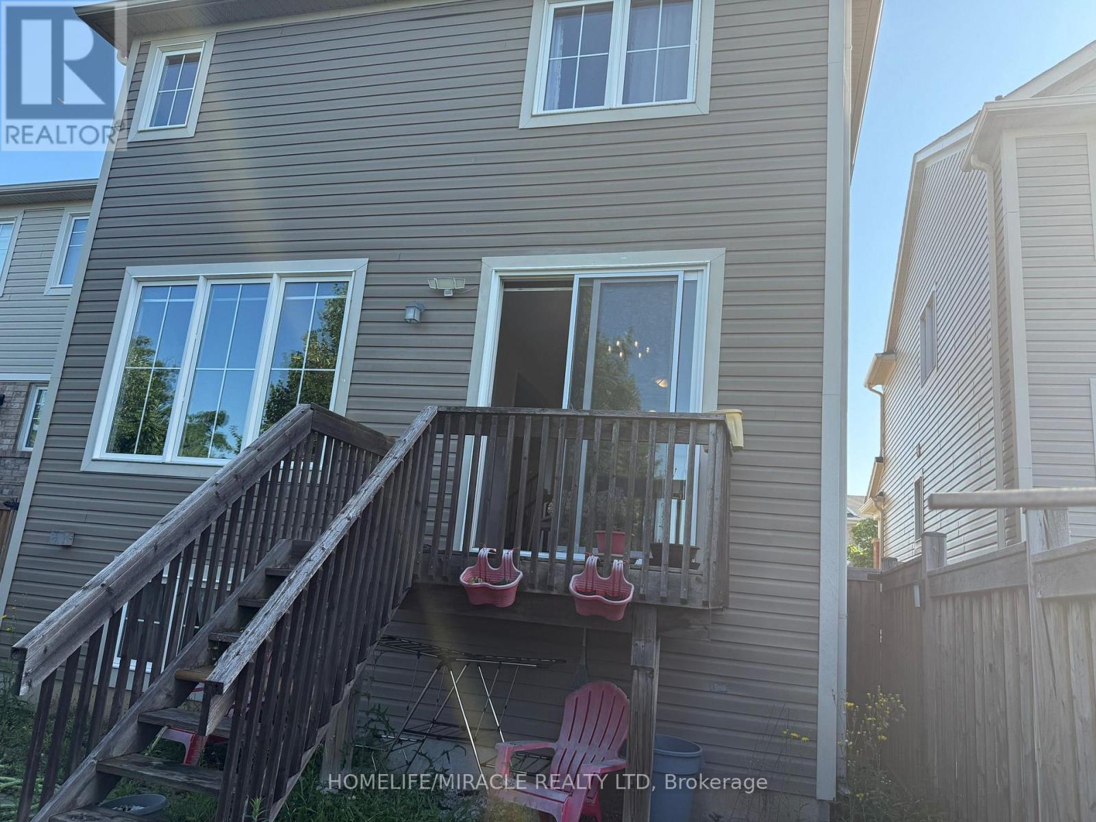 422 Cavanagh Lane, Milton, ON - Outdoor With Exterior