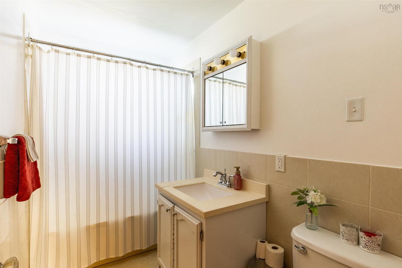 41 School Street, Lower West Pubnico, NS