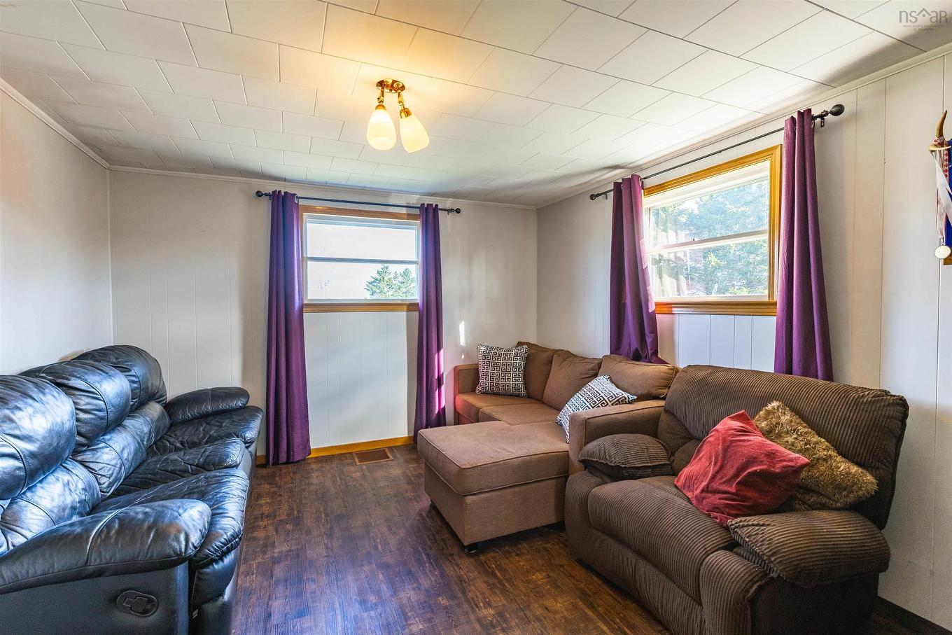 41 School Street, Lower West Pubnico, NS