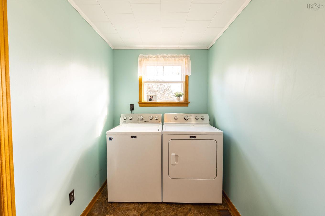 41 School Street, Lower West Pubnico, NS