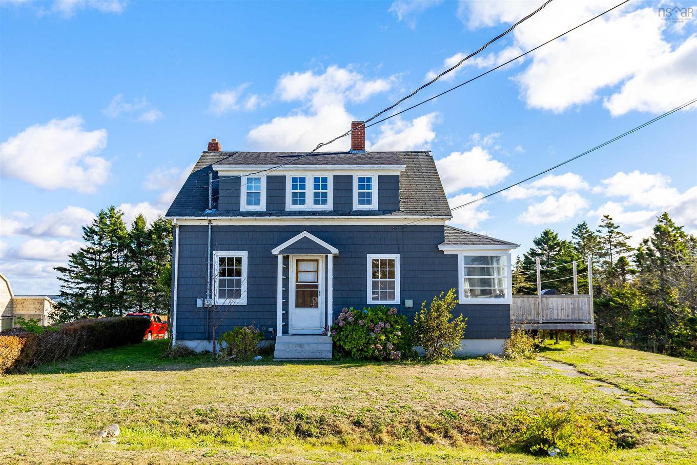 41 School Street, Lower West Pubnico, NS