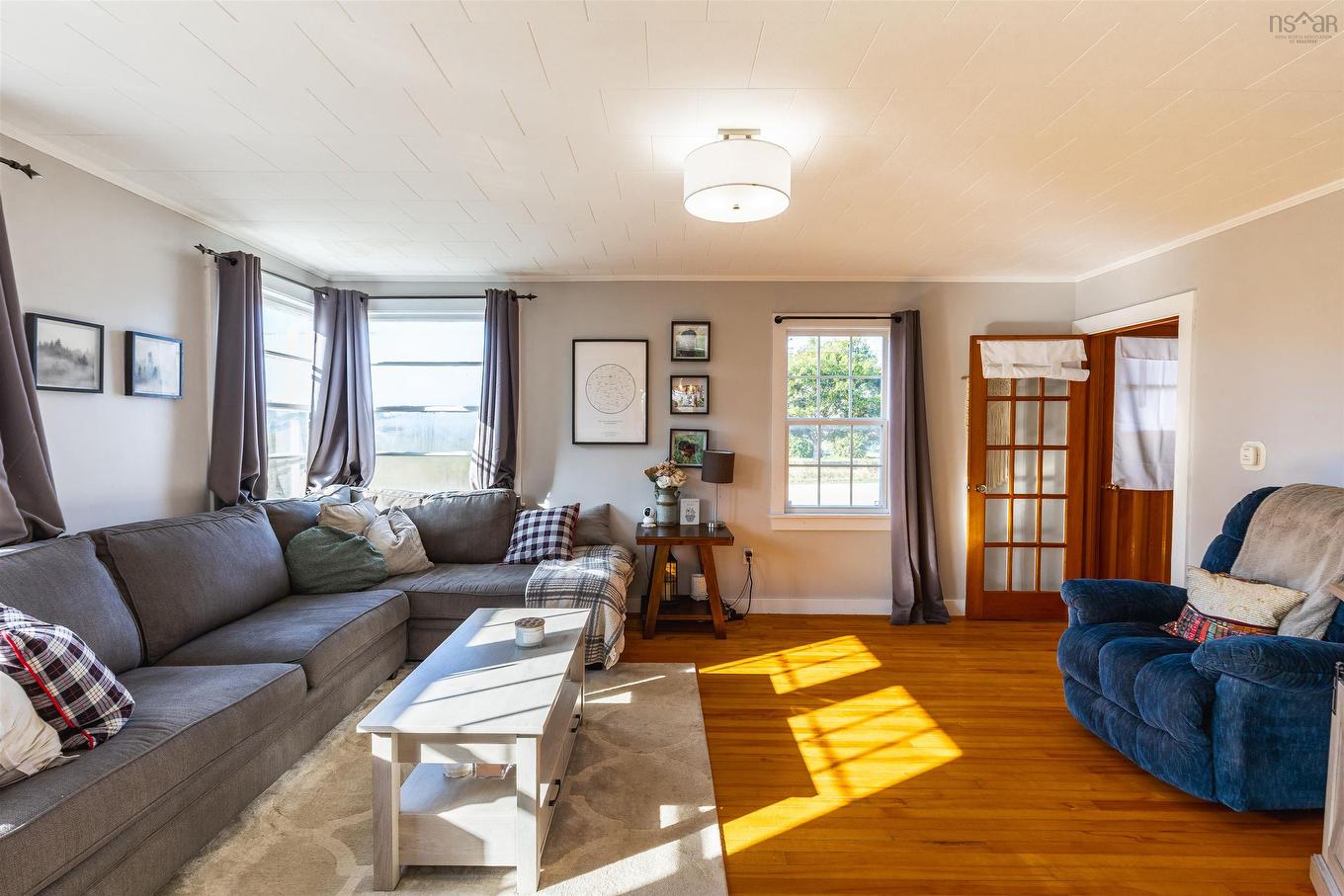 41 School Street, Lower West Pubnico, NS