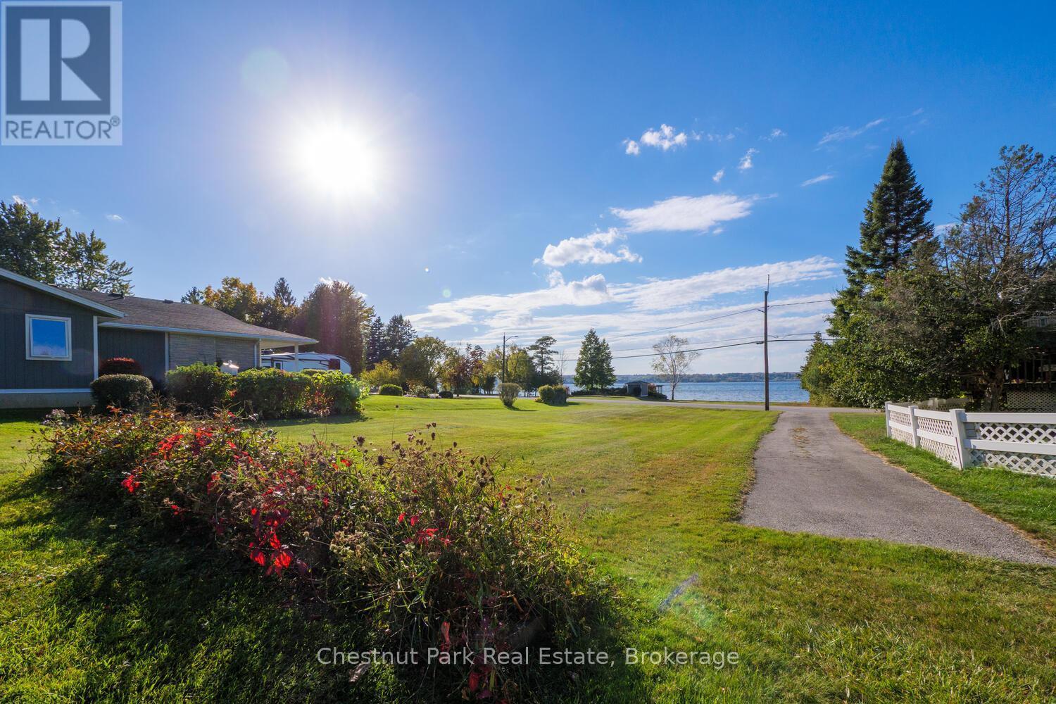 3573 East Bayshore Road, Owen Sound, ON