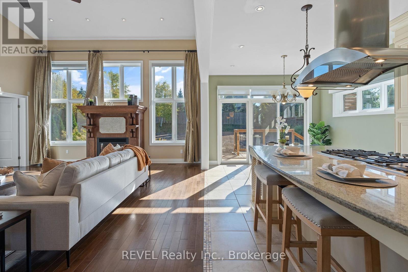 6718 Domenic Crescent, Niagara Falls (Stamford), ON - Indoor