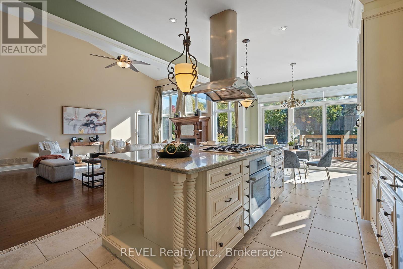 6718 Domenic Crescent, Niagara Falls (Stamford), ON - Indoor