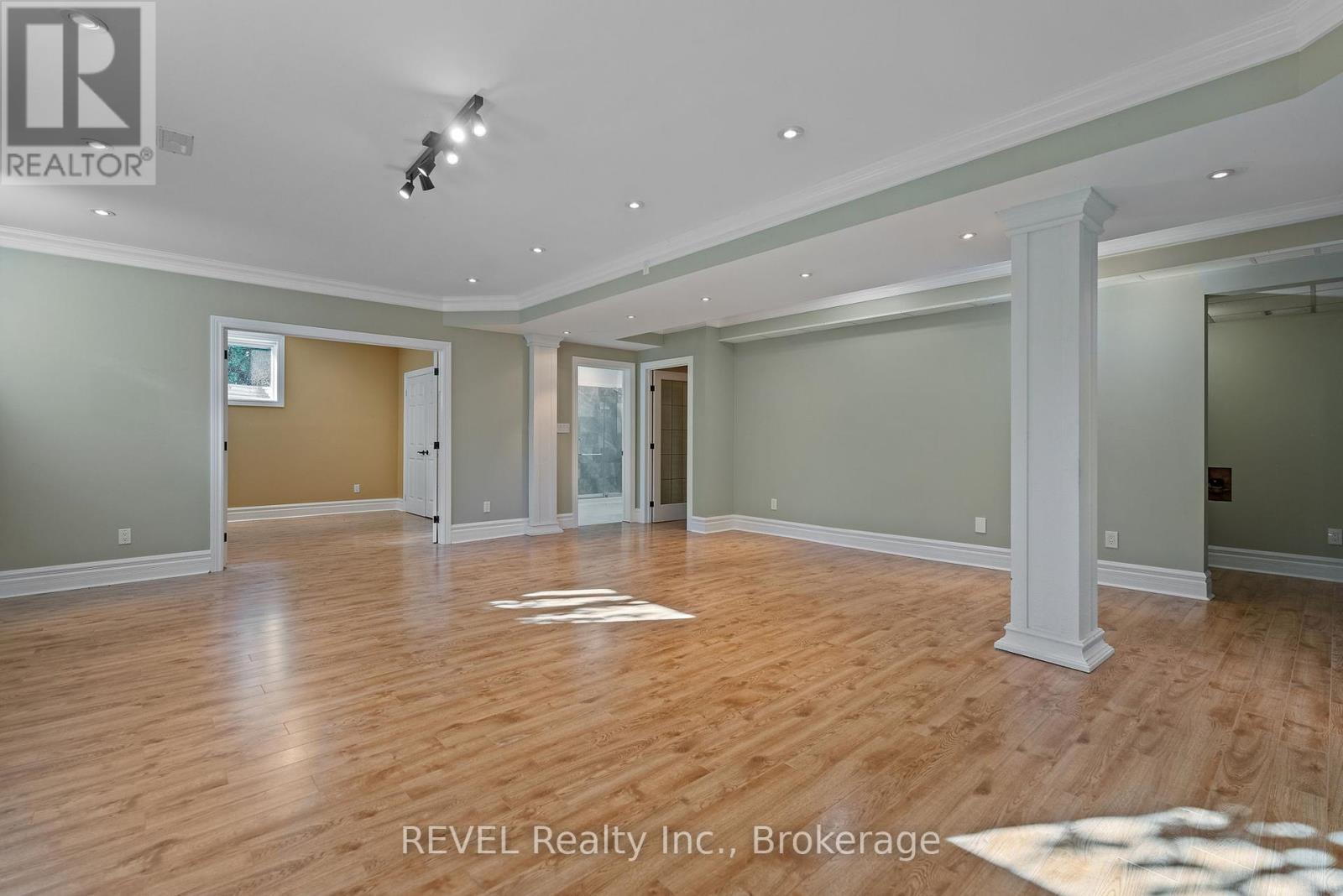 6718 Domenic Crescent, Niagara Falls (Stamford), ON - Indoor Photo Showing Other Room