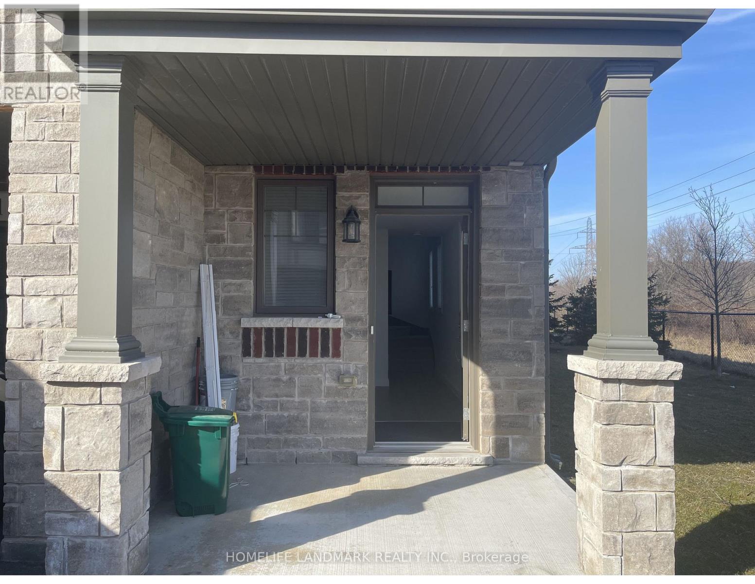 31 - 1169 Garner Road E, Hamilton, ON - Outdoor