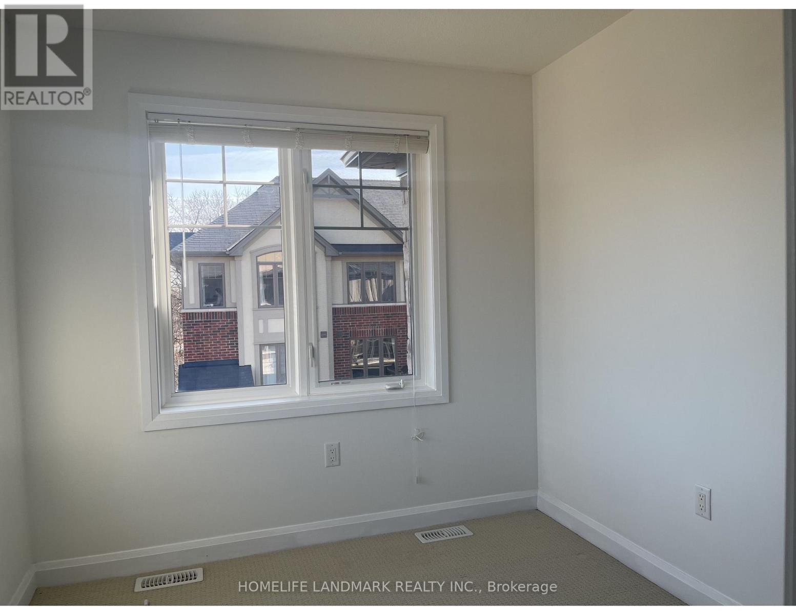 31 - 1169 Garner Road E, Hamilton, ON - Indoor Photo Showing Other Room