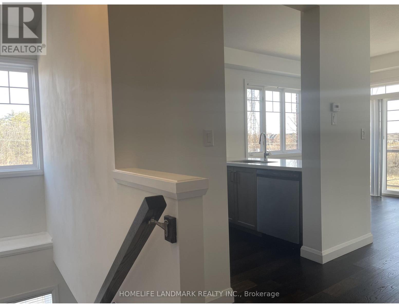 31 - 1169 Garner Road E, Hamilton, ON - Indoor Photo Showing Other Room