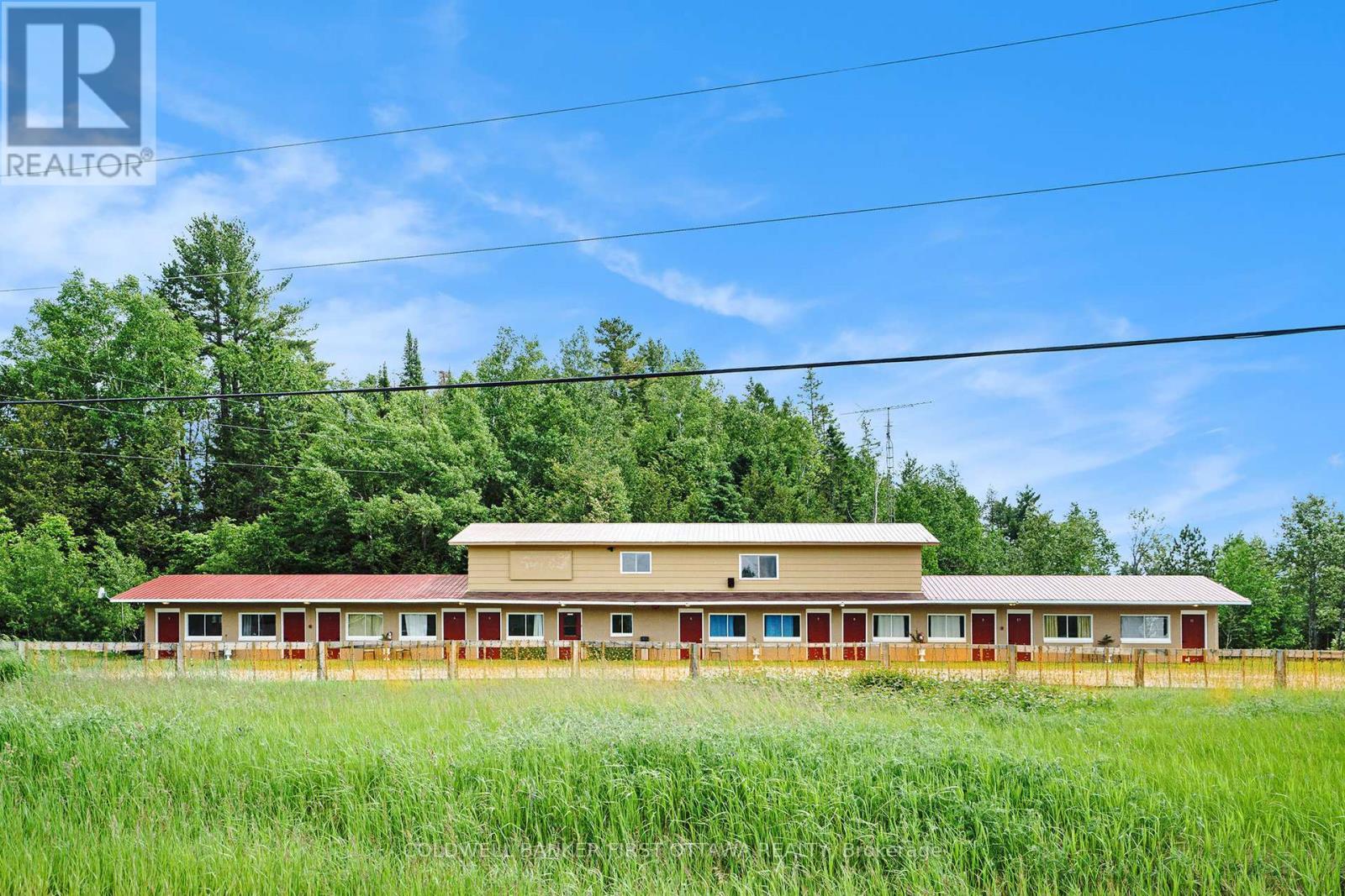 9628 Hwy 509, North Frontenac (Frontenac North), ON - Outdoor