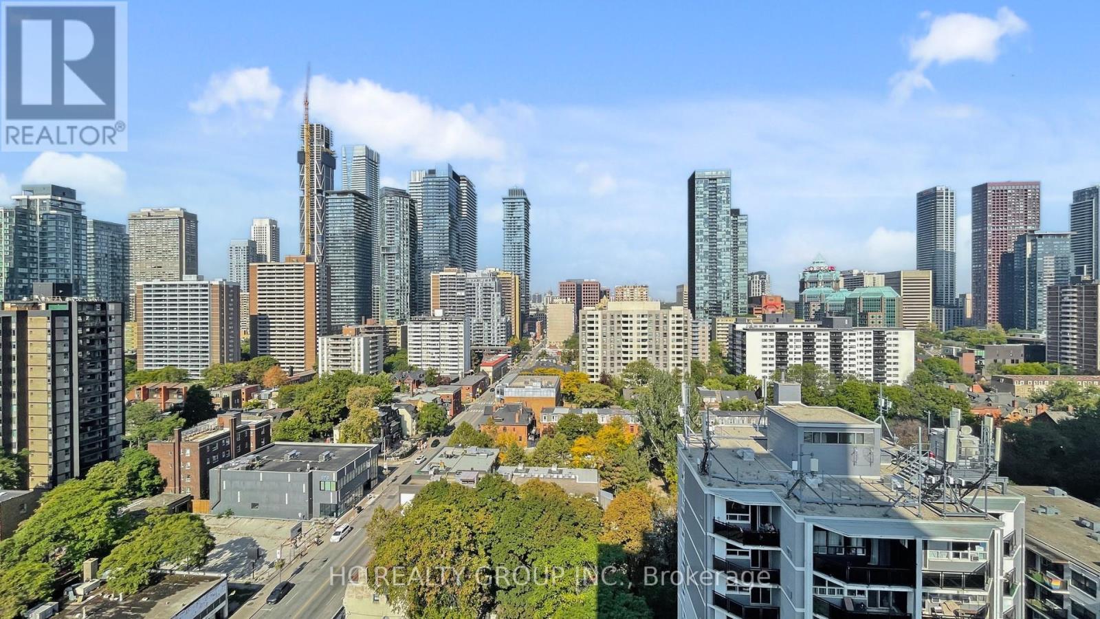 1605 - 81 Wellesley Street E, Toronto, ON - Outdoor With Facade