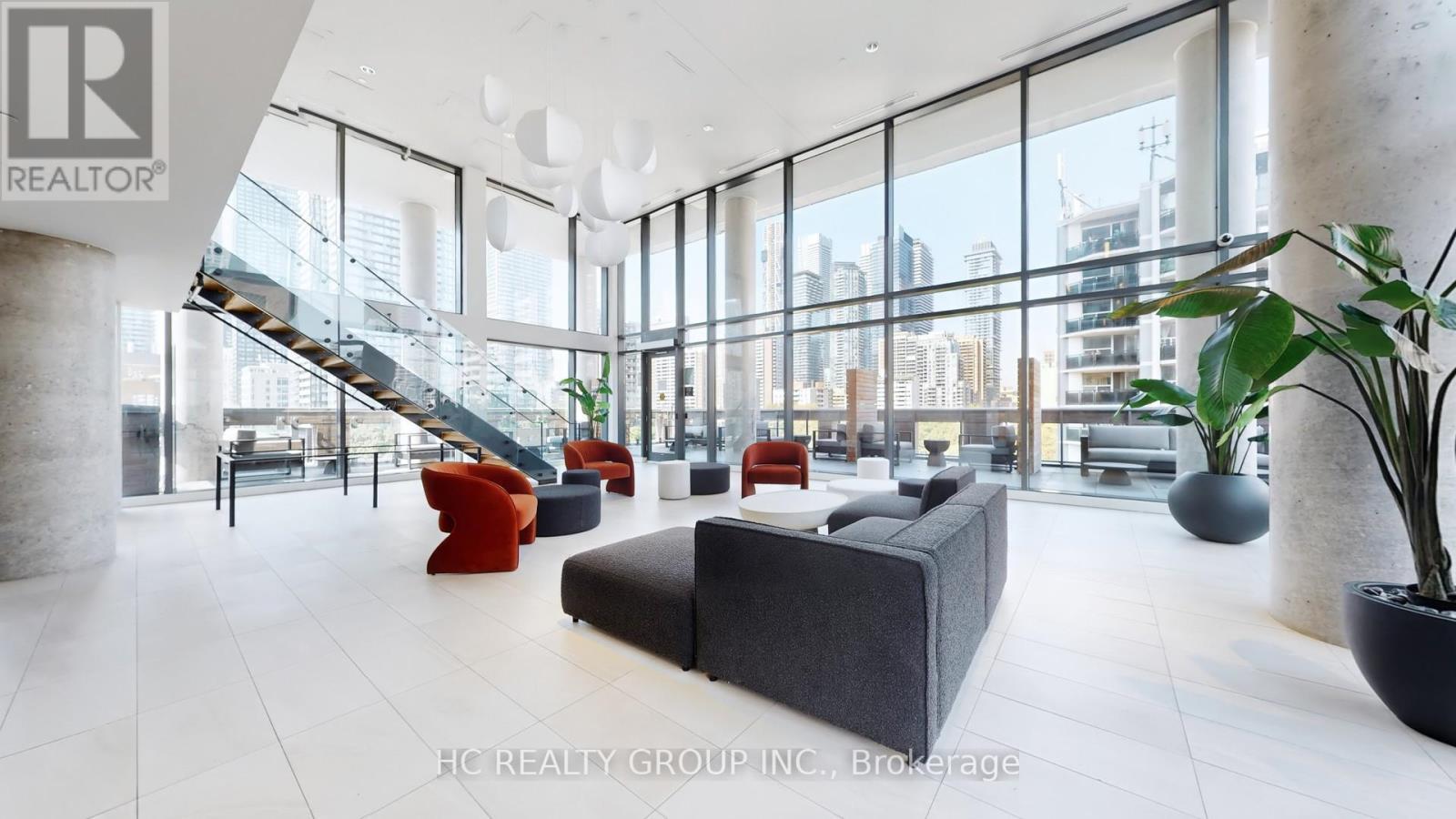 1605 - 81 Wellesley Street E, Toronto, ON - Indoor Photo Showing Other Room