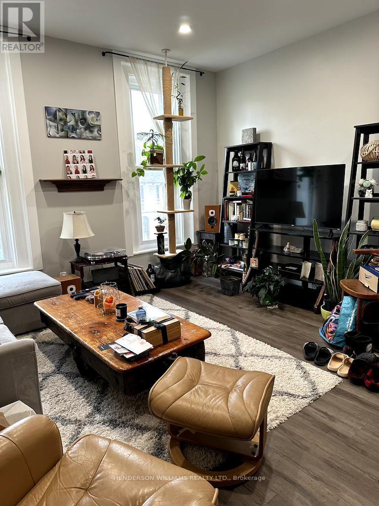 Unit 4 - 302 Picton Main Street, Prince Edward County (Picton Ward), ON