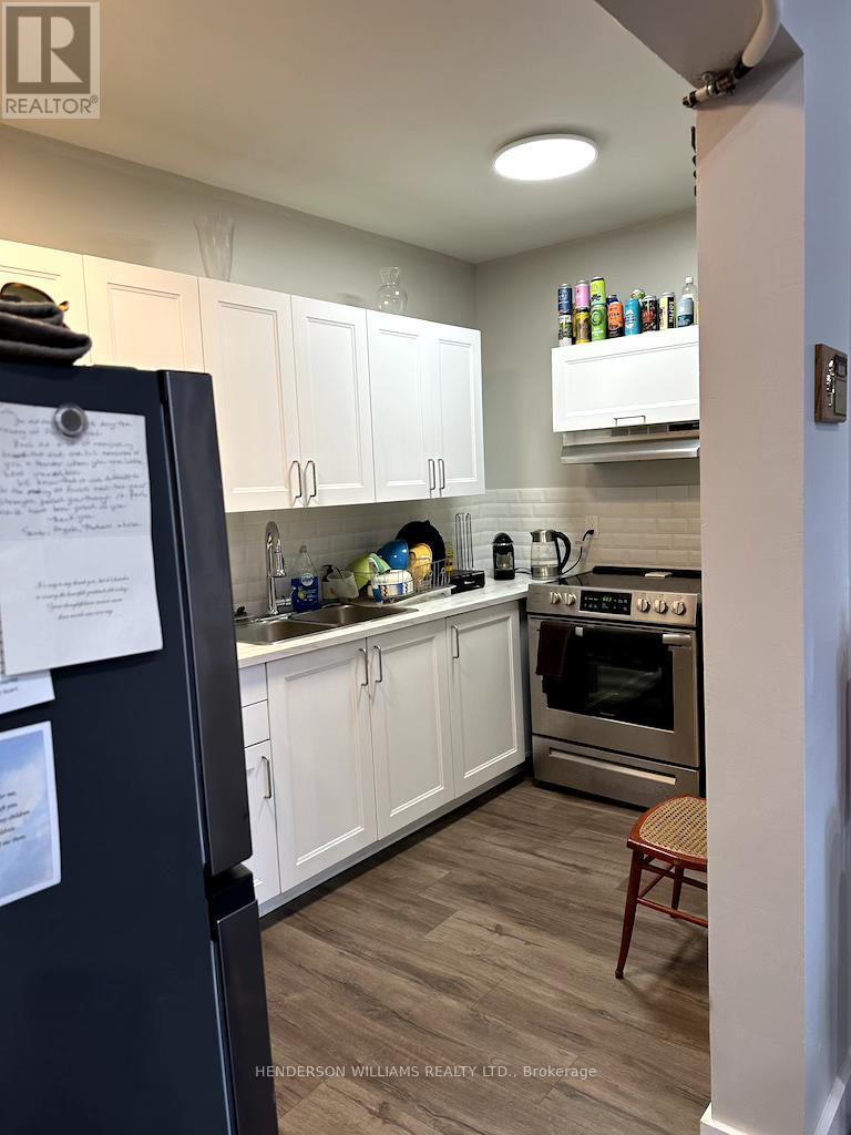 Unit 4 - 302 Picton Main Street, Prince Edward County (Picton Ward), ON