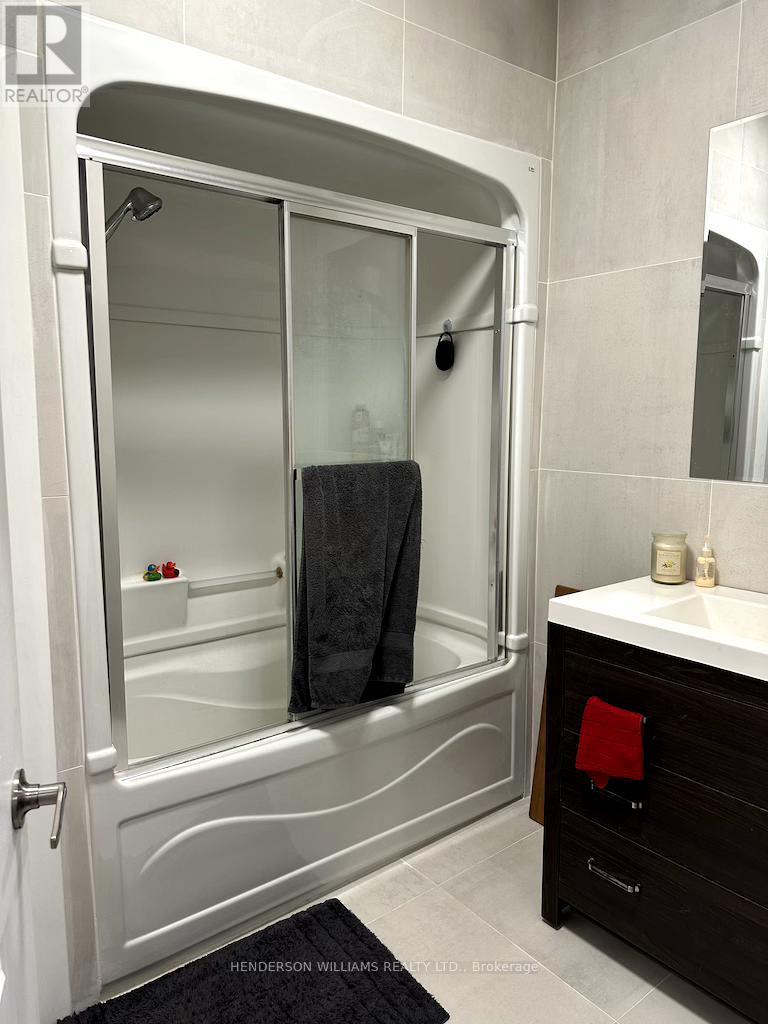 Unit 4 - 302 Picton Main Street, Prince Edward County (Picton Ward), ON