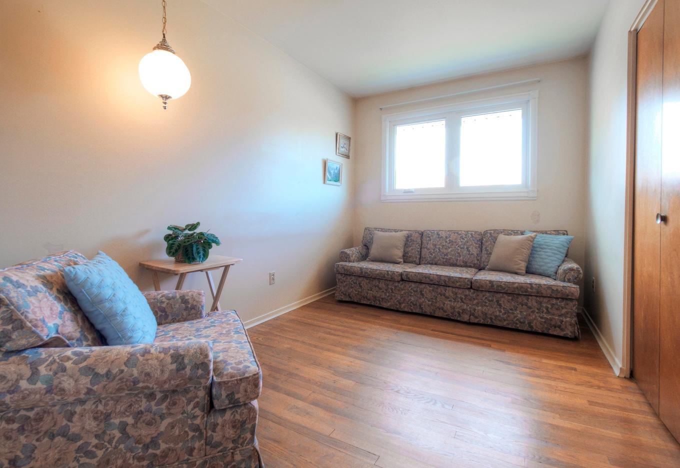 Chambre à coucher - 539 Rue Tyler, Gatineau (Aylmer), QC - Indoor Photo Showing Living Room