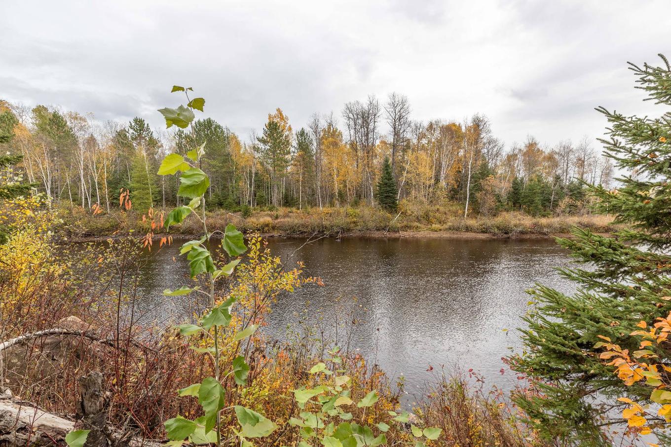 À proximité - 951 Rue Brassard, Saint-Michel-Des-Saints, QC - Outdoor With Body Of Water With View