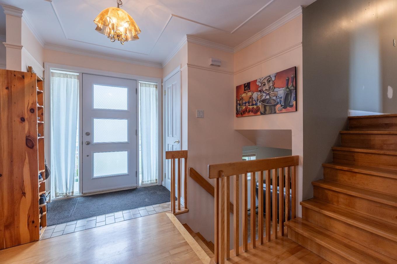 Hall d'entrée/Vestibule - 951 Rue Brassard, Saint-Michel-Des-Saints, QC - Indoor Photo Showing Other Room