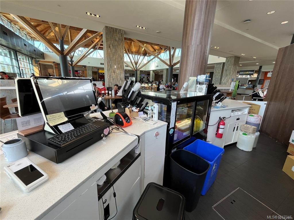 F25-1644 Hillside Ave, Victoria, BC