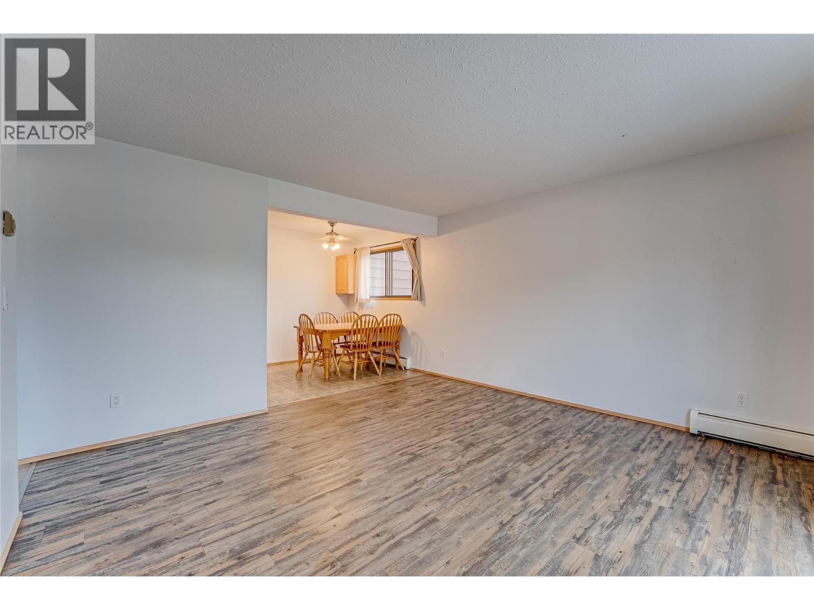 409 Main Street Unit# 206, Sicamous, BC - Indoor Photo Showing Other Room