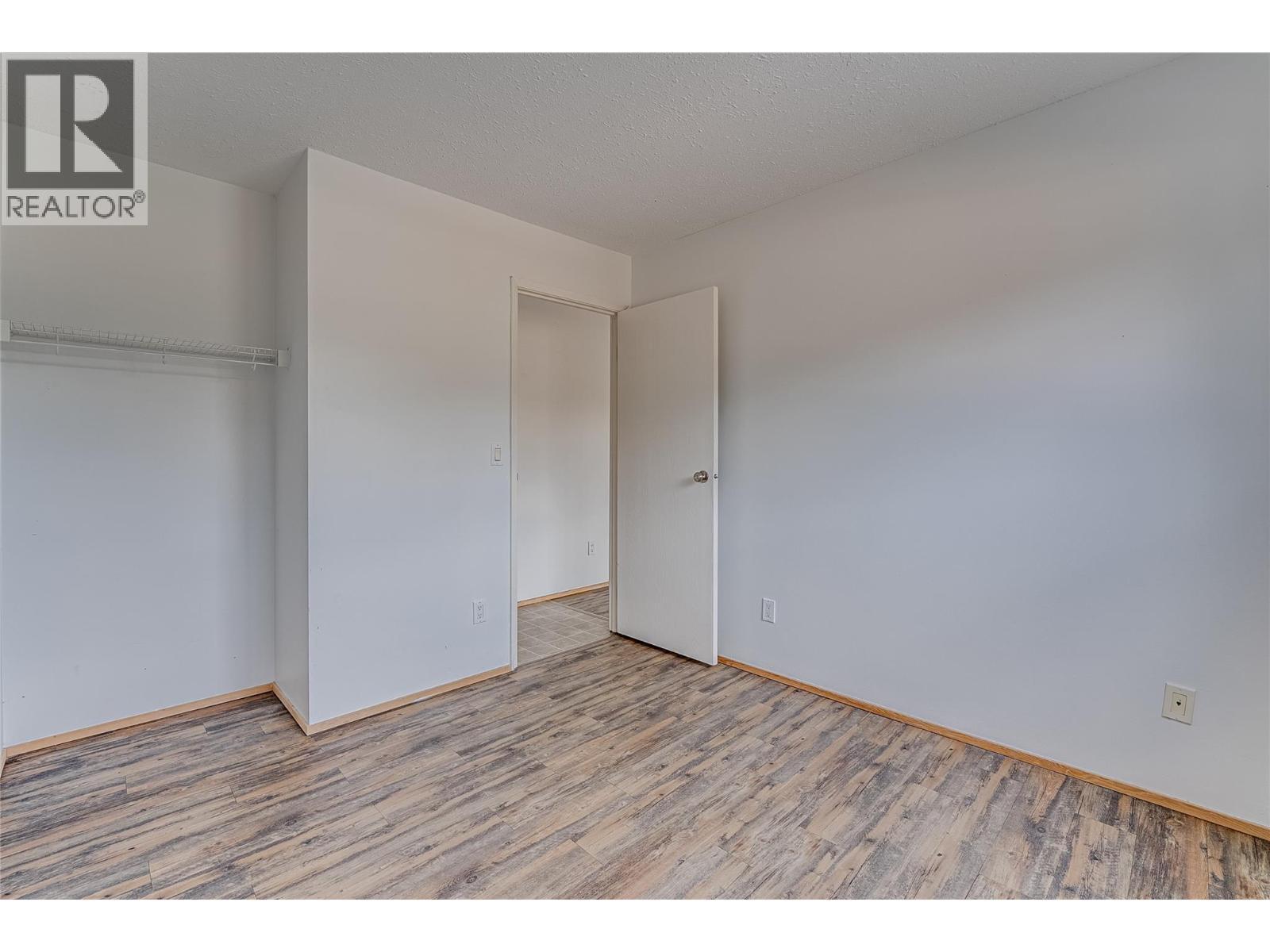 409 Main Street Unit# 206, Sicamous, BC - Indoor Photo Showing Other Room