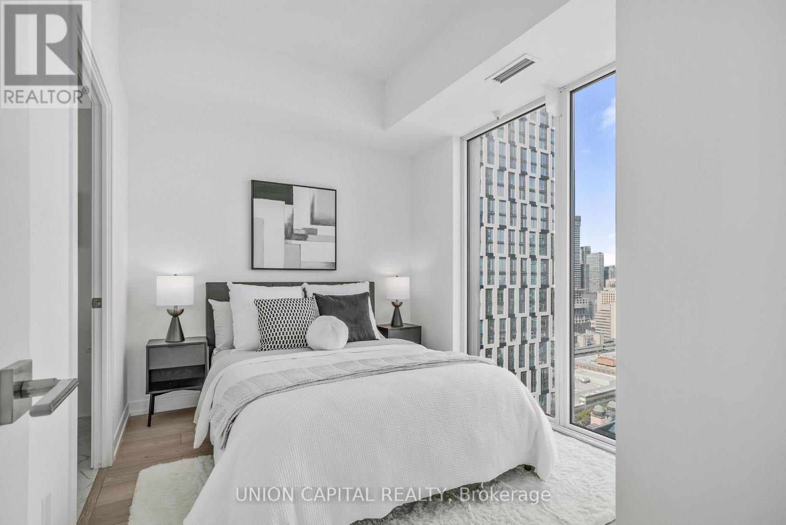 3517 - 82 Dalhousie Street, Toronto, ON - Indoor Photo Showing Bedroom