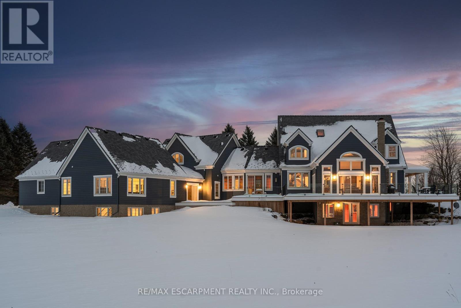 485 Concession 5 Road E, Hamilton, ON - With Facade