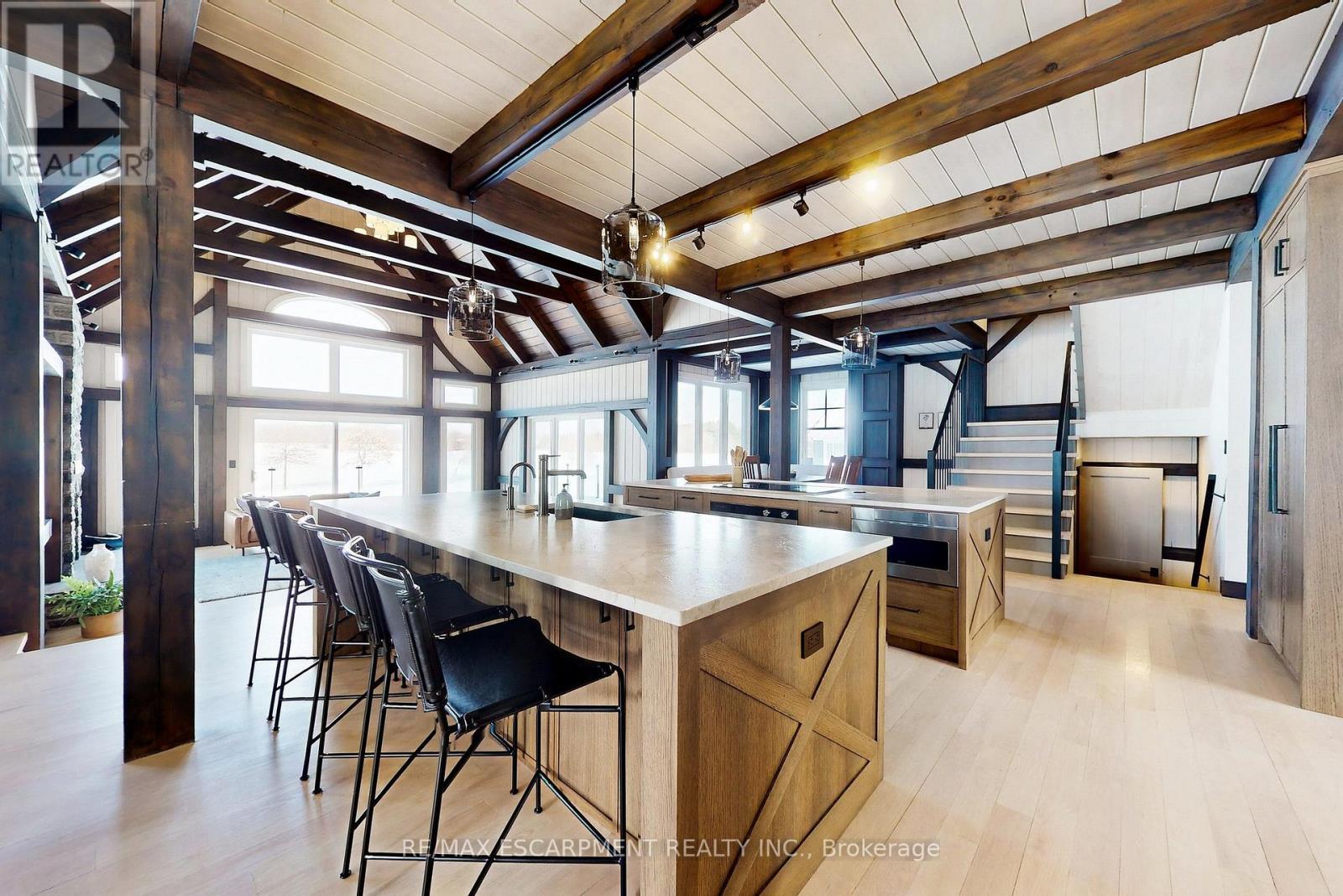 485 Concession 5 Road E, Hamilton, ON - Indoor