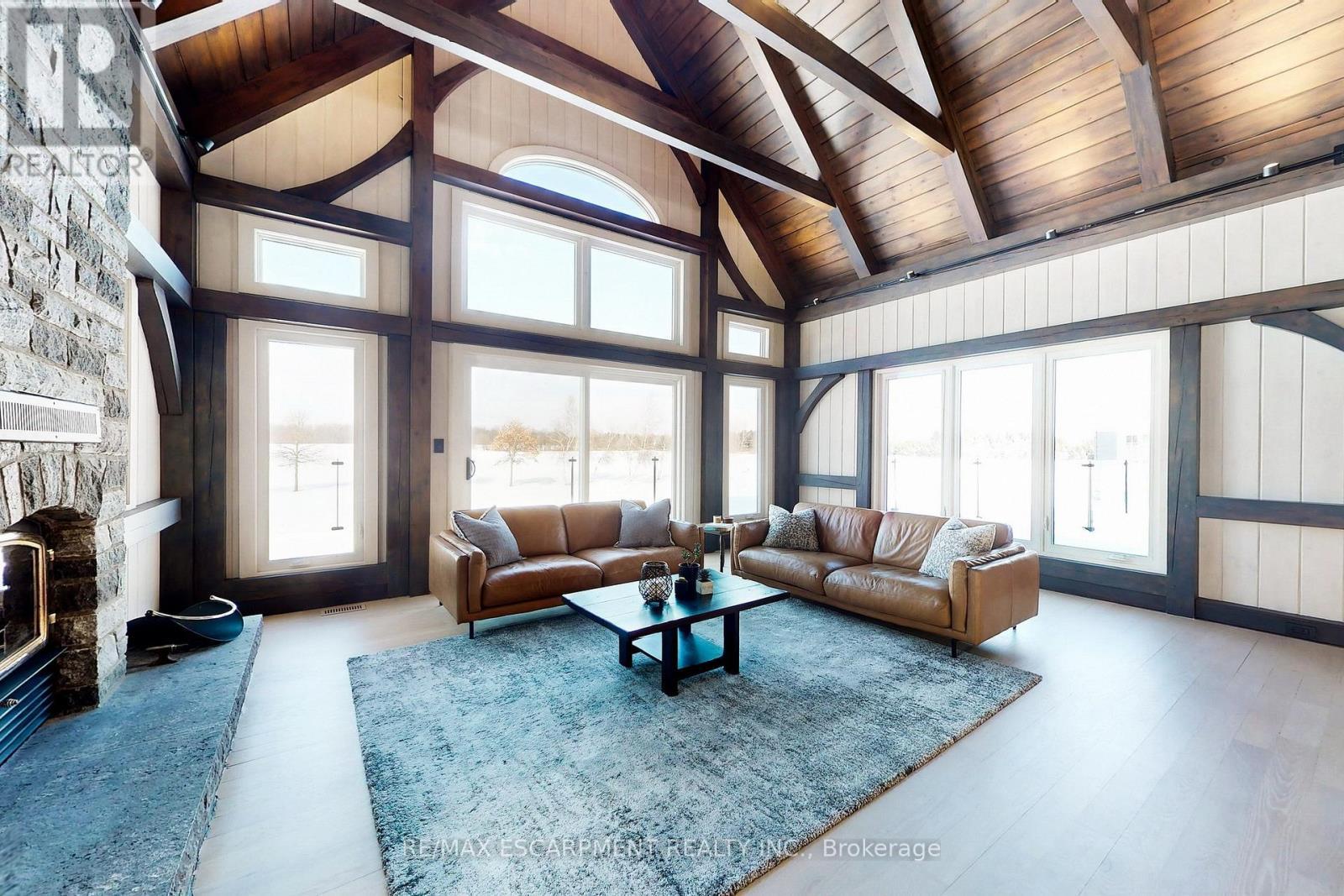 485 Concession 5 Road E, Hamilton, ON - Indoor Photo Showing Living Room With Fireplace