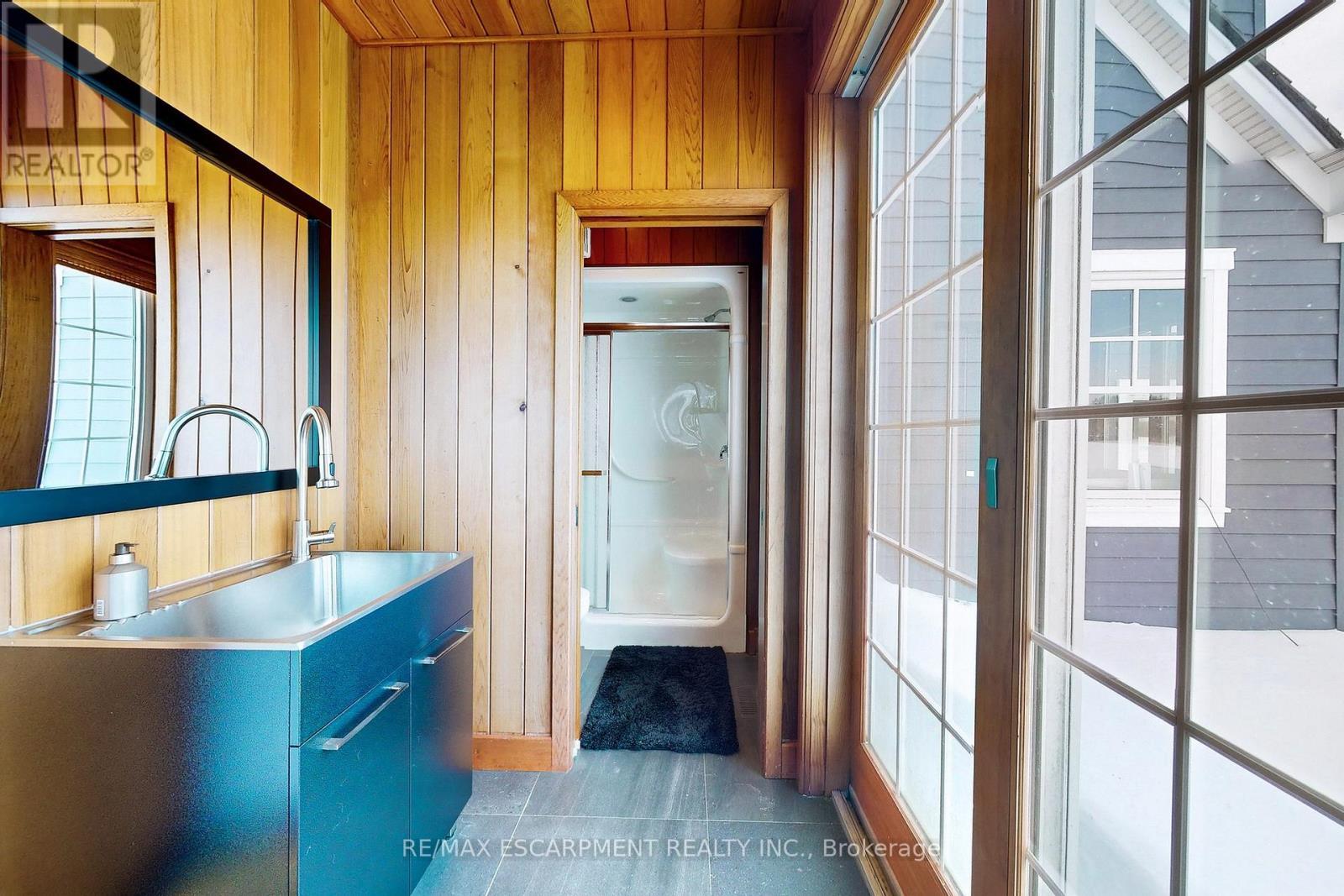 485 Concession 5 Road E, Hamilton, ON - Indoor Photo Showing Other Room