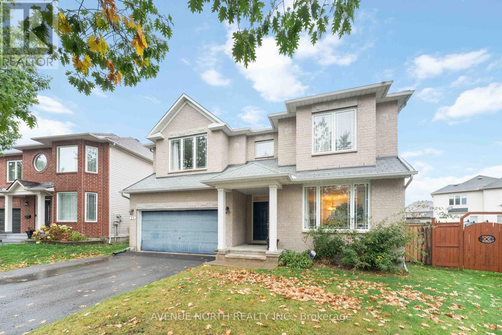 23 Hearthstone Place, Ottawa, ON - Outdoor With Facade