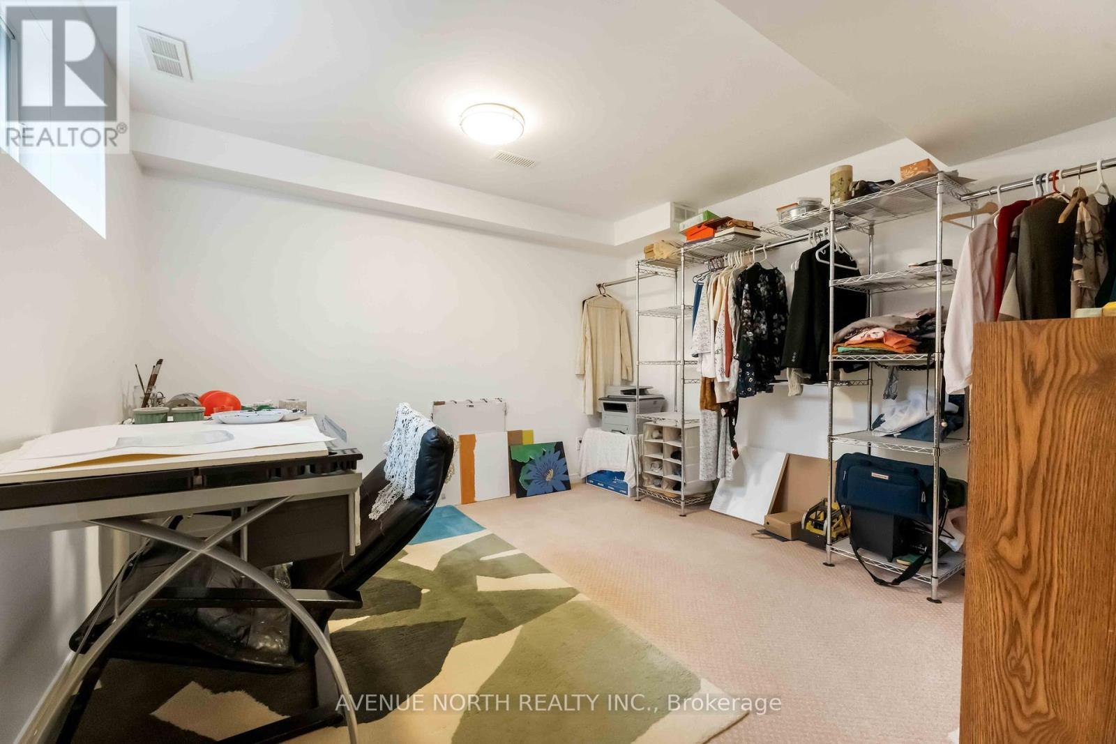 23 Hearthstone Place, Ottawa, ON - Indoor Photo Showing Other Room