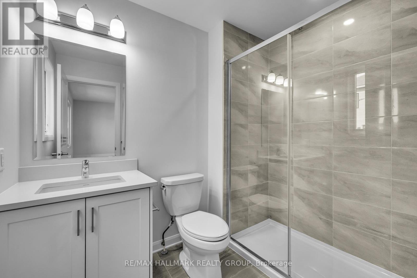 2526 Esprit Drive, Ottawa, ON - Indoor Photo Showing Bathroom