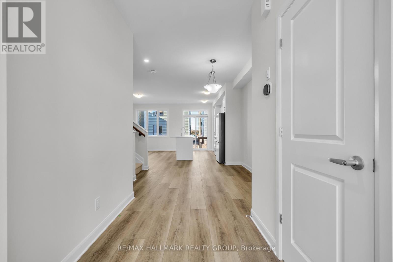 2526 Esprit Drive, Ottawa, ON - Indoor Photo Showing Other Room