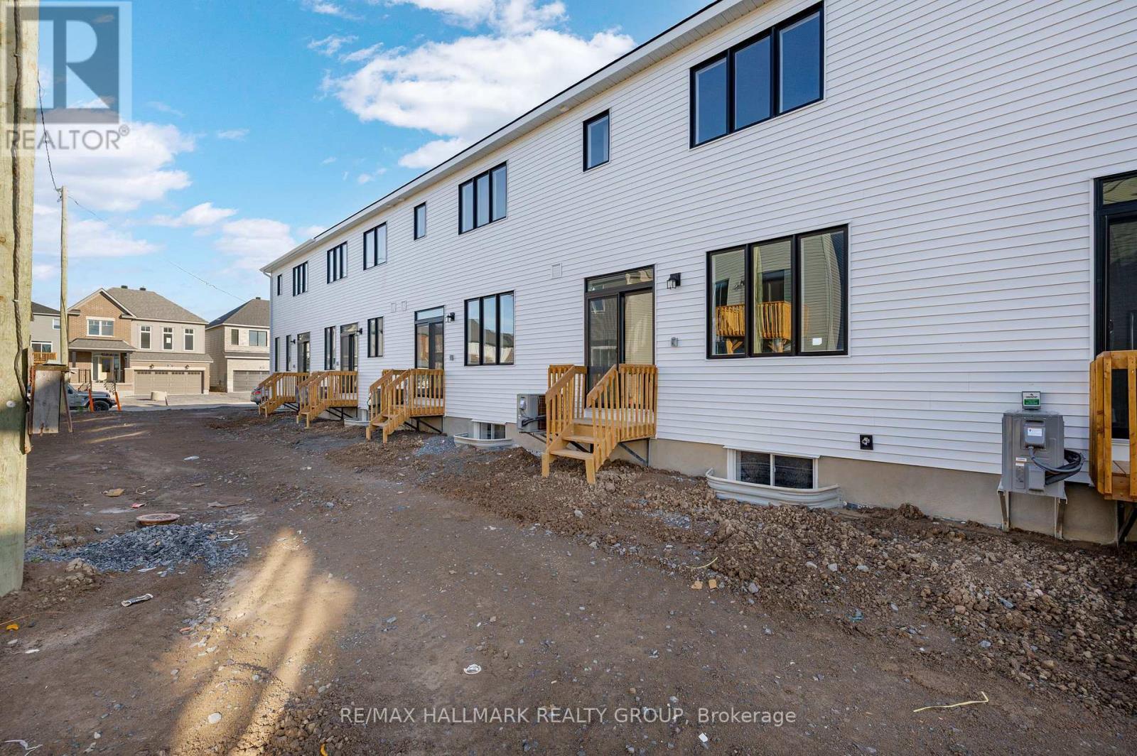 2526 Esprit Drive, Ottawa, ON - Outdoor With Exterior