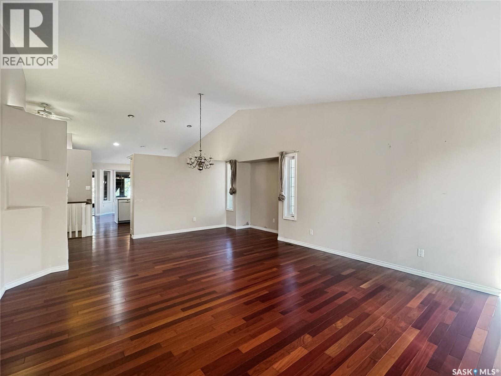 616 3Rd Street E, Spiritwood, SK - Indoor Photo Showing Other Room