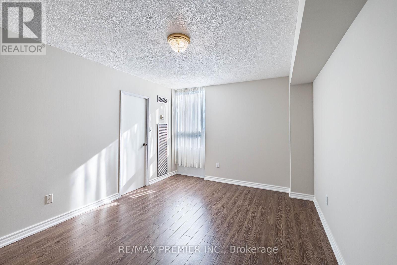 2308 - 75 Graydon Hall Drive, Toronto, ON - Indoor Photo Showing Other Room