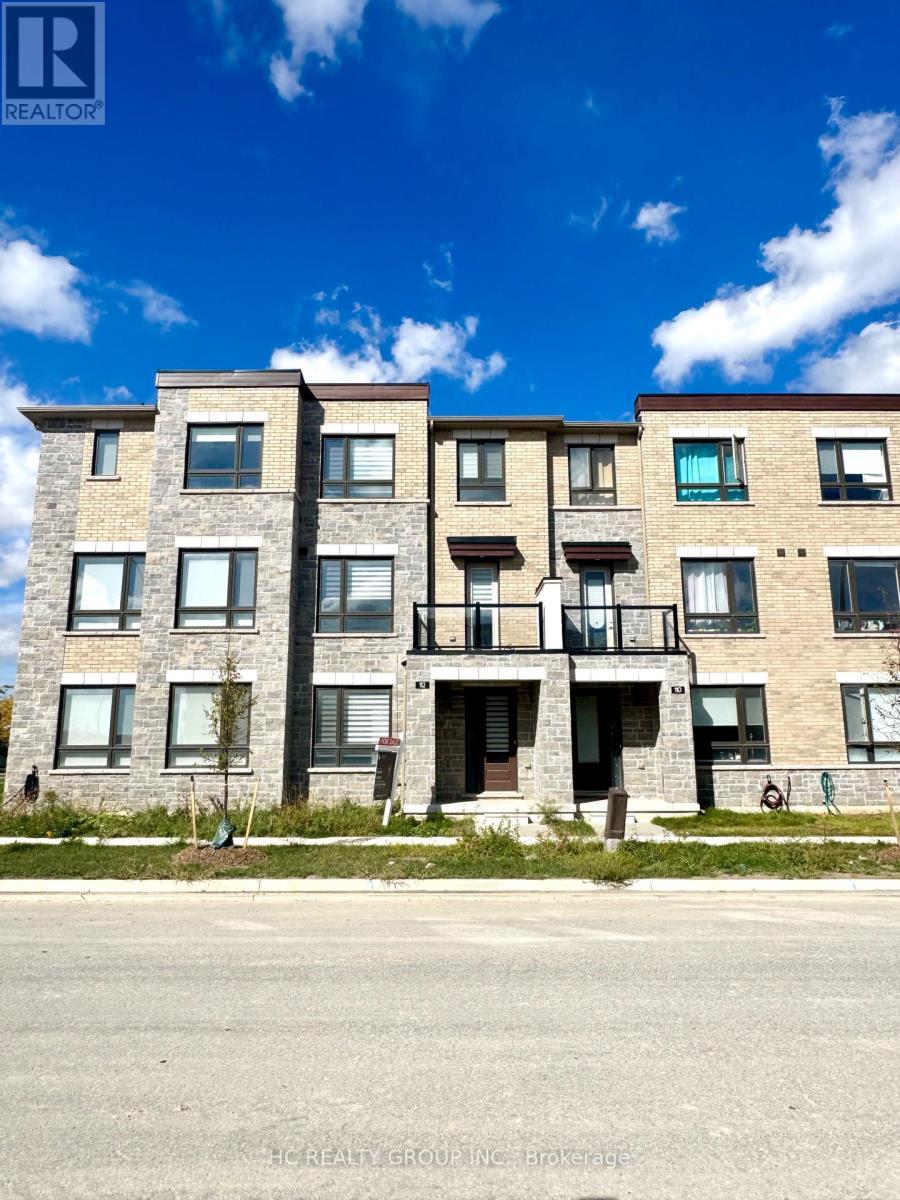 112 Robert Eaton Avenue W, Markham, ON - Outdoor With Facade