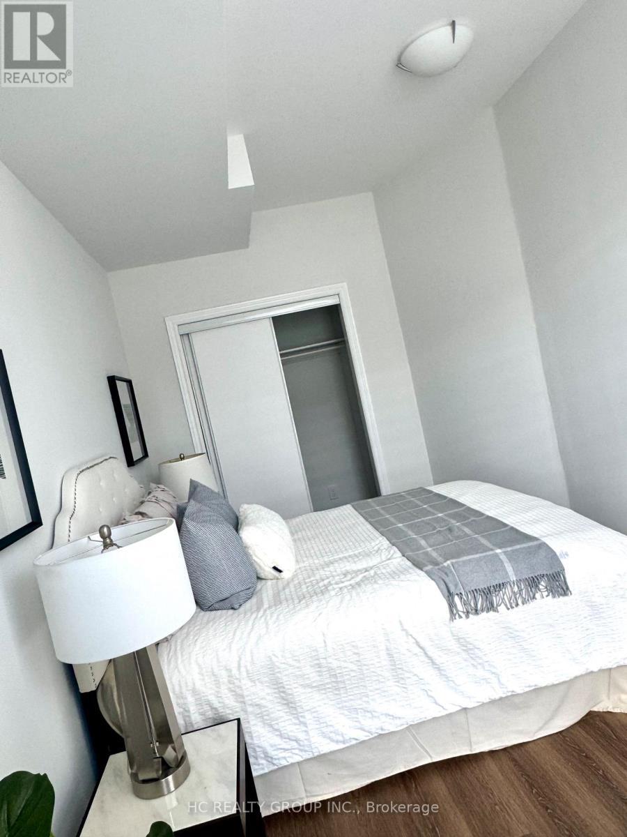 112 Robert Eaton Avenue W, Markham, ON - Indoor Photo Showing Bedroom