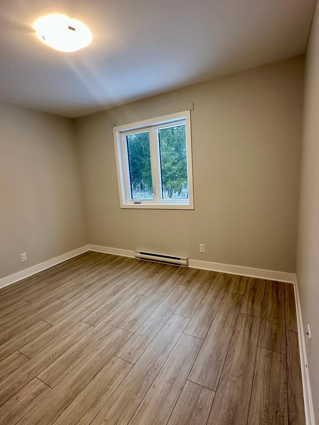 Bedroom - 103-70 Rue Natura, Bromont, QC - Indoor Photo Showing Other Room