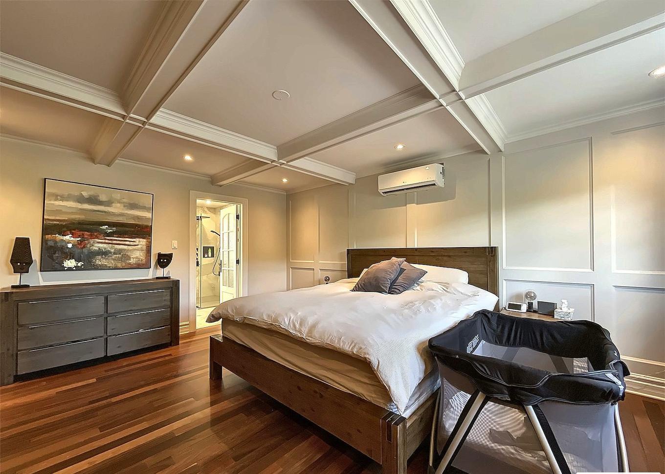 Primary bedroom - 10 Rue De L'Aqueduc, Saint-Alphonse-Rodriguez, QC - Indoor Photo Showing Bedroom