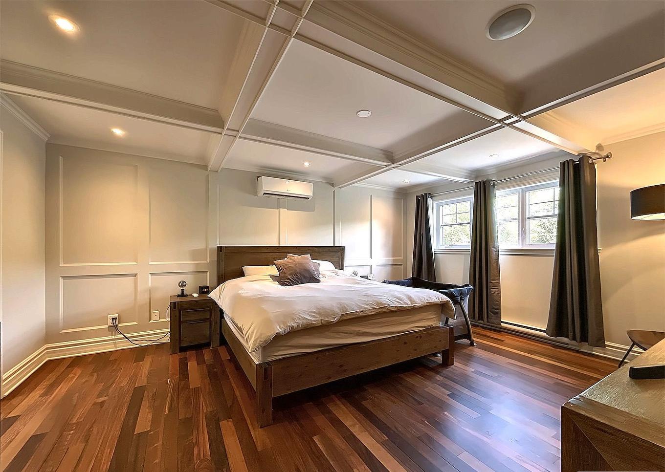 Primary bedroom - 10 Rue De L'Aqueduc, Saint-Alphonse-Rodriguez, QC - Indoor Photo Showing Bedroom