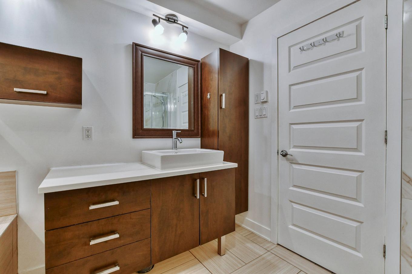 Salle de bains - 2-1017 Rue Des Cerisiers, Saint-Eustache, QC - Indoor