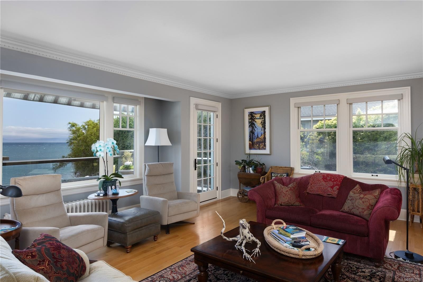 261 King George Terr, Oak Bay, BC